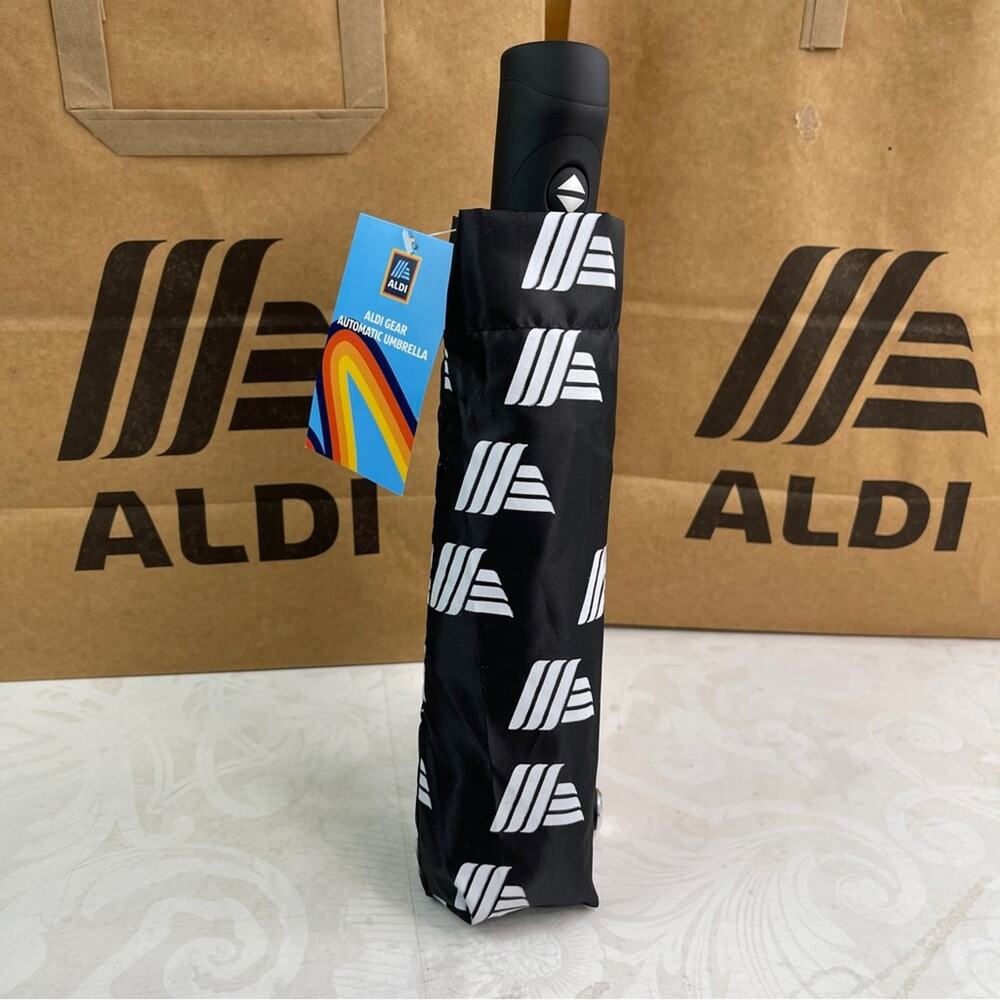 Aldi Gear Umbrella Black and White Logo with Cover NWT